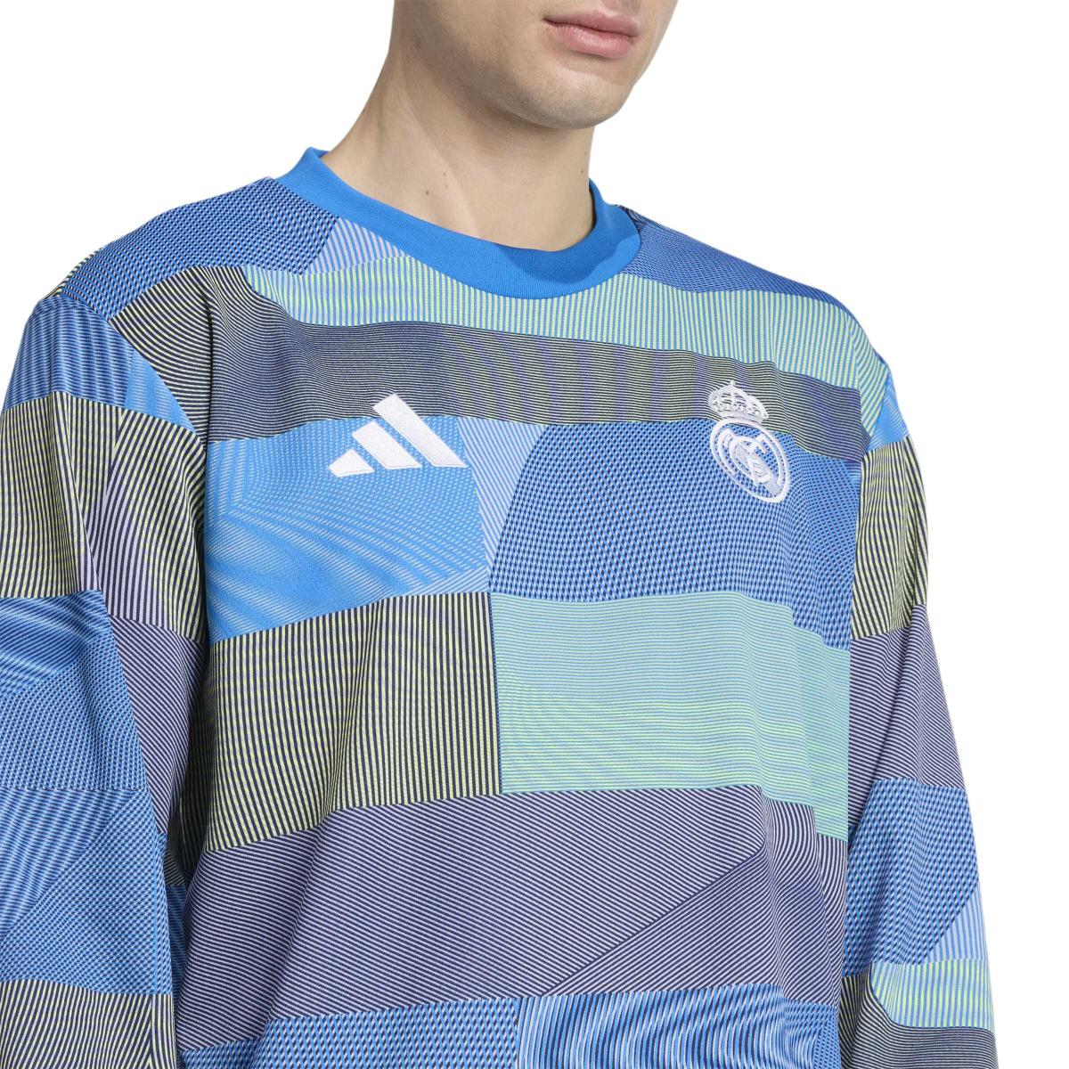 product/a/d/adidas_jp4154_6_apparel_on_model_detail_view_1_white.jpg