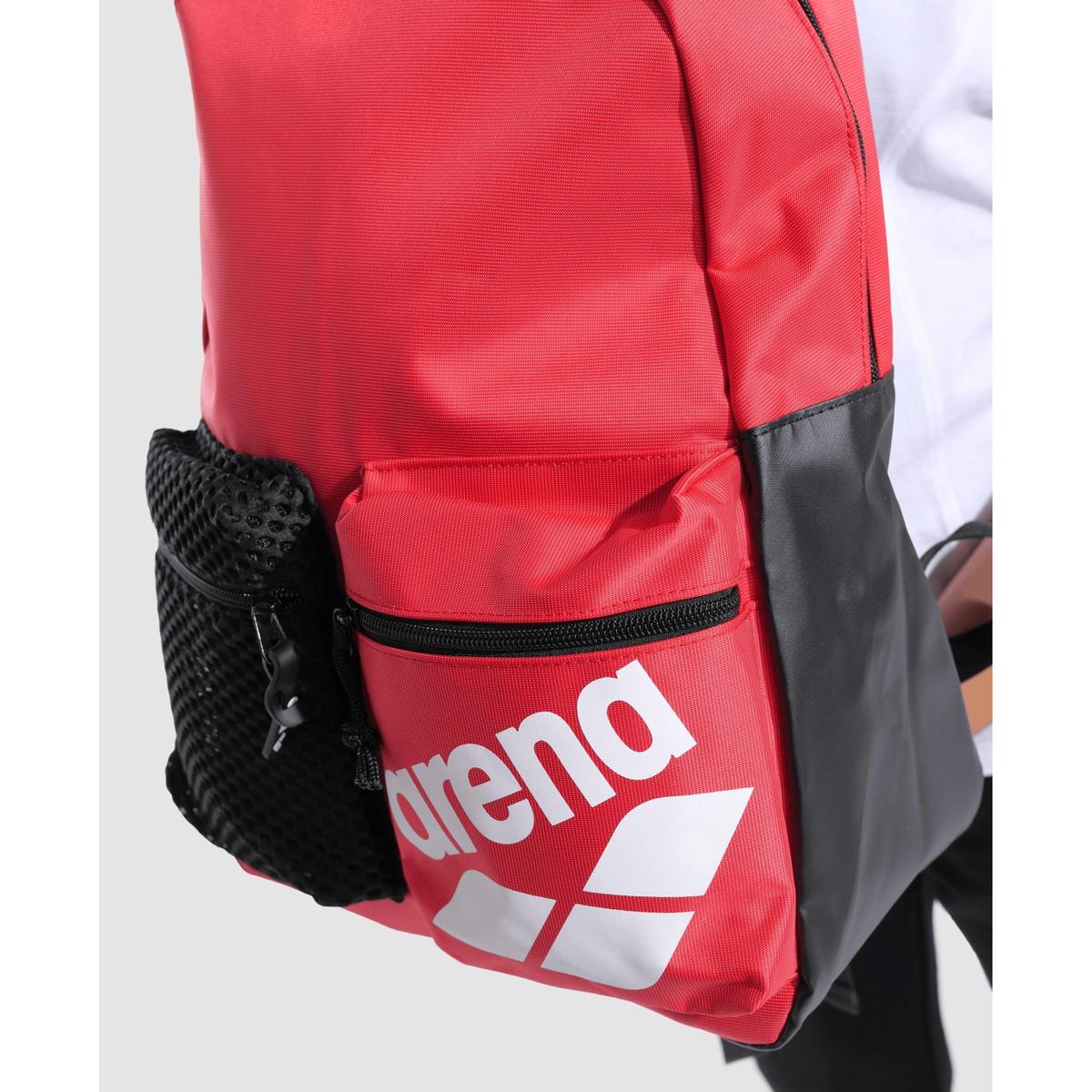 product/a/r/arena_010226-600_red_10.jpg