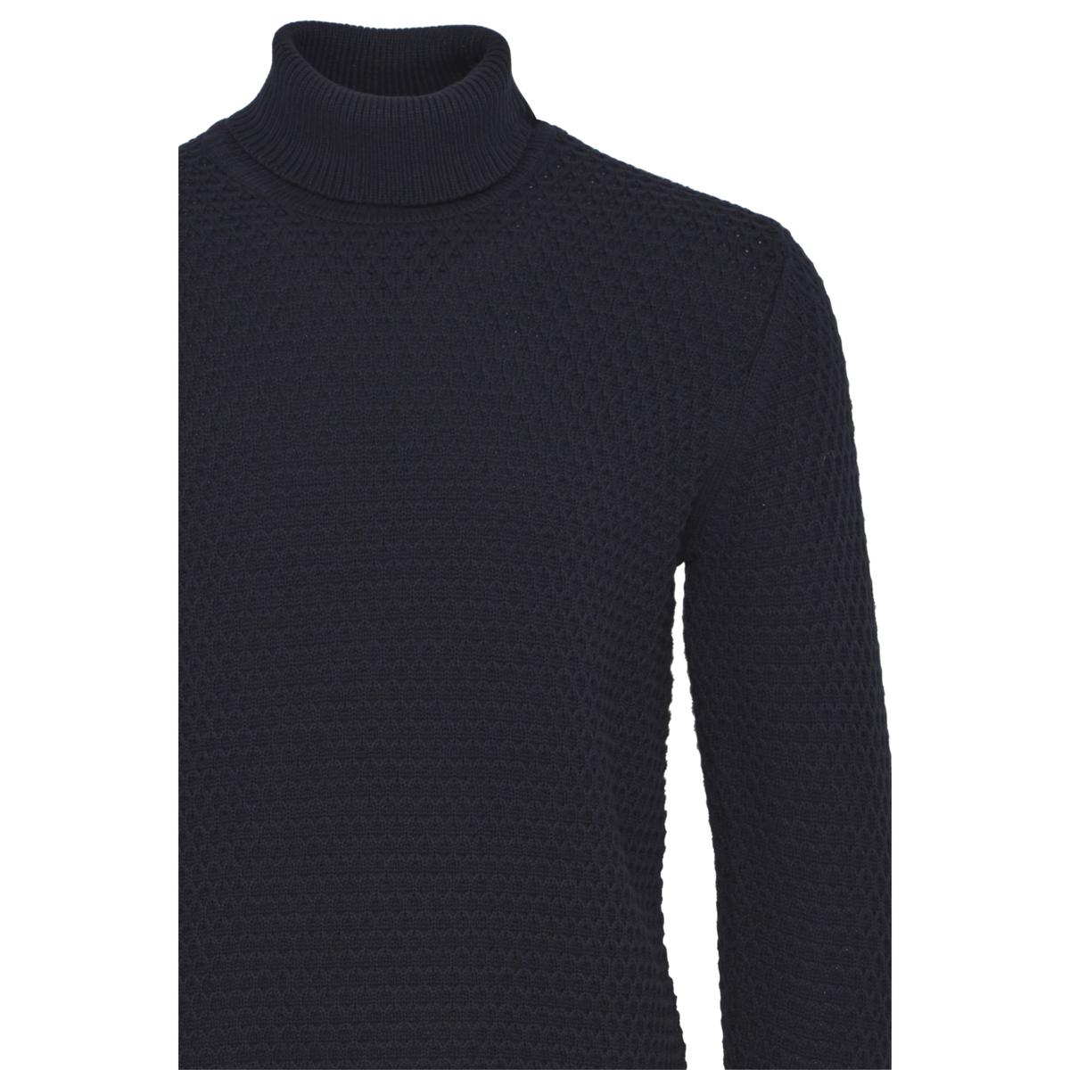 product/c/a/casual-friday_20505302-194013_2.jpg
