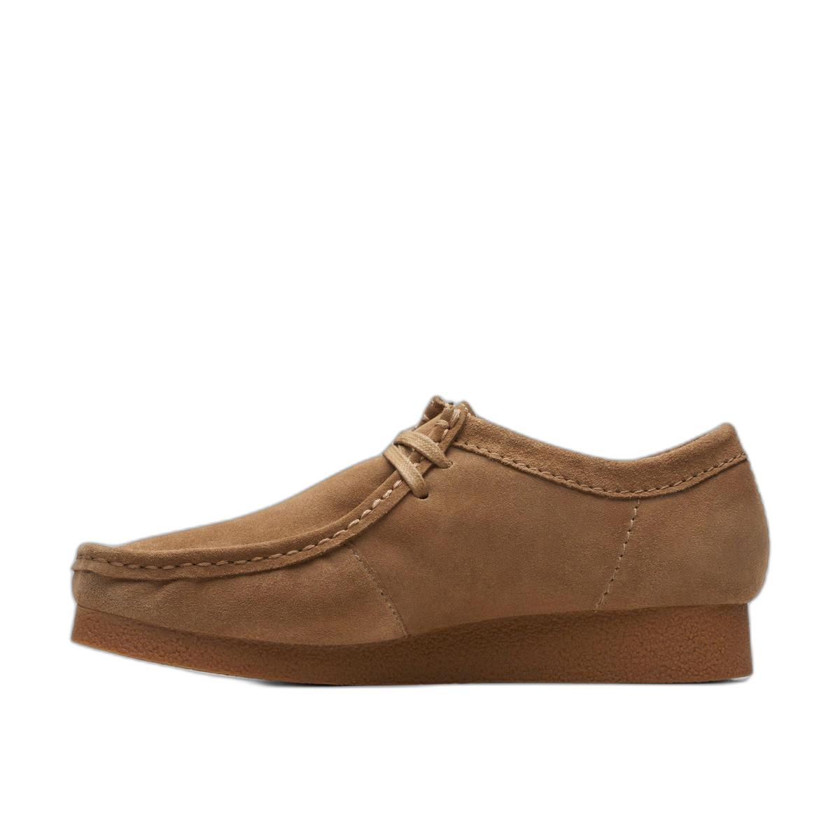 product/c/l/clarks_26172821_dark-sand-suede_2.jpg