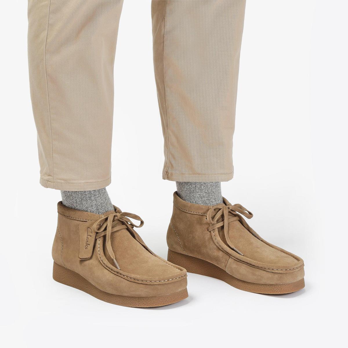 product/c/l/clarks_26172824_dark-sand_8.jpg