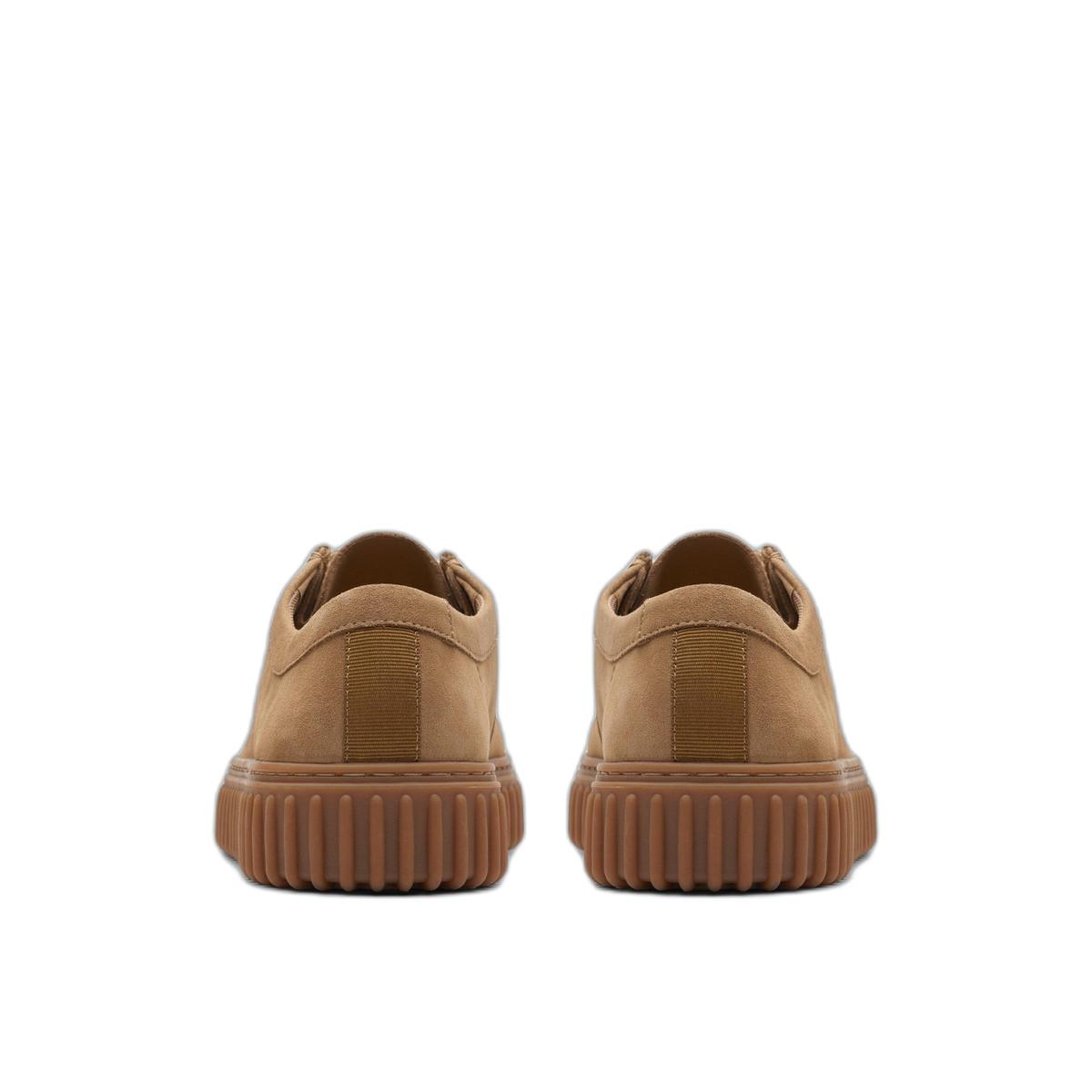 product/c/l/clarks_26173471_dark-sand-suede_5.jpg