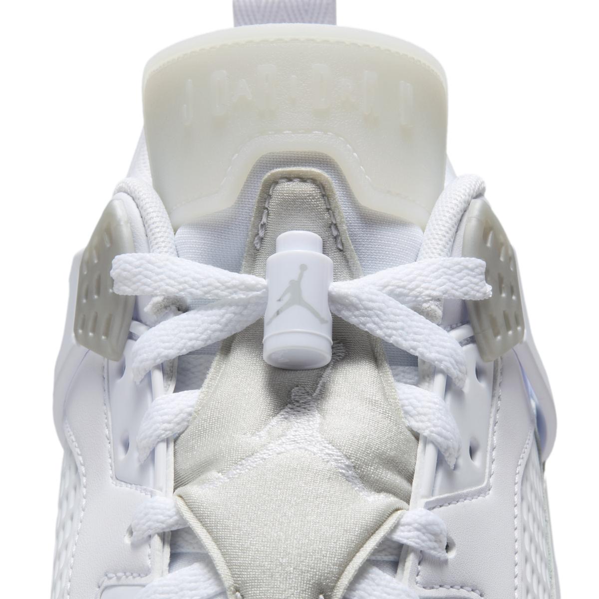 product/n/i/nike_fq1759-103_white-neutral-grey-metallic-silver_5.jpg