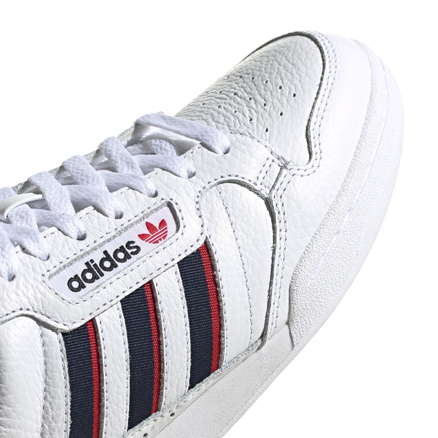 product/a/d/adidas-originals_fx5090_8_footwear_photography_detail_view_1_white_000.jpg
