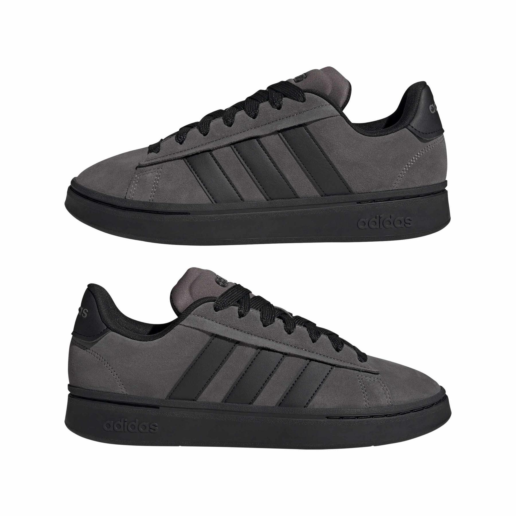 product/a/d/adidas-originals_jp7632_10_footwear_photography_mirrored_pair_view_white-nw091825.jpg