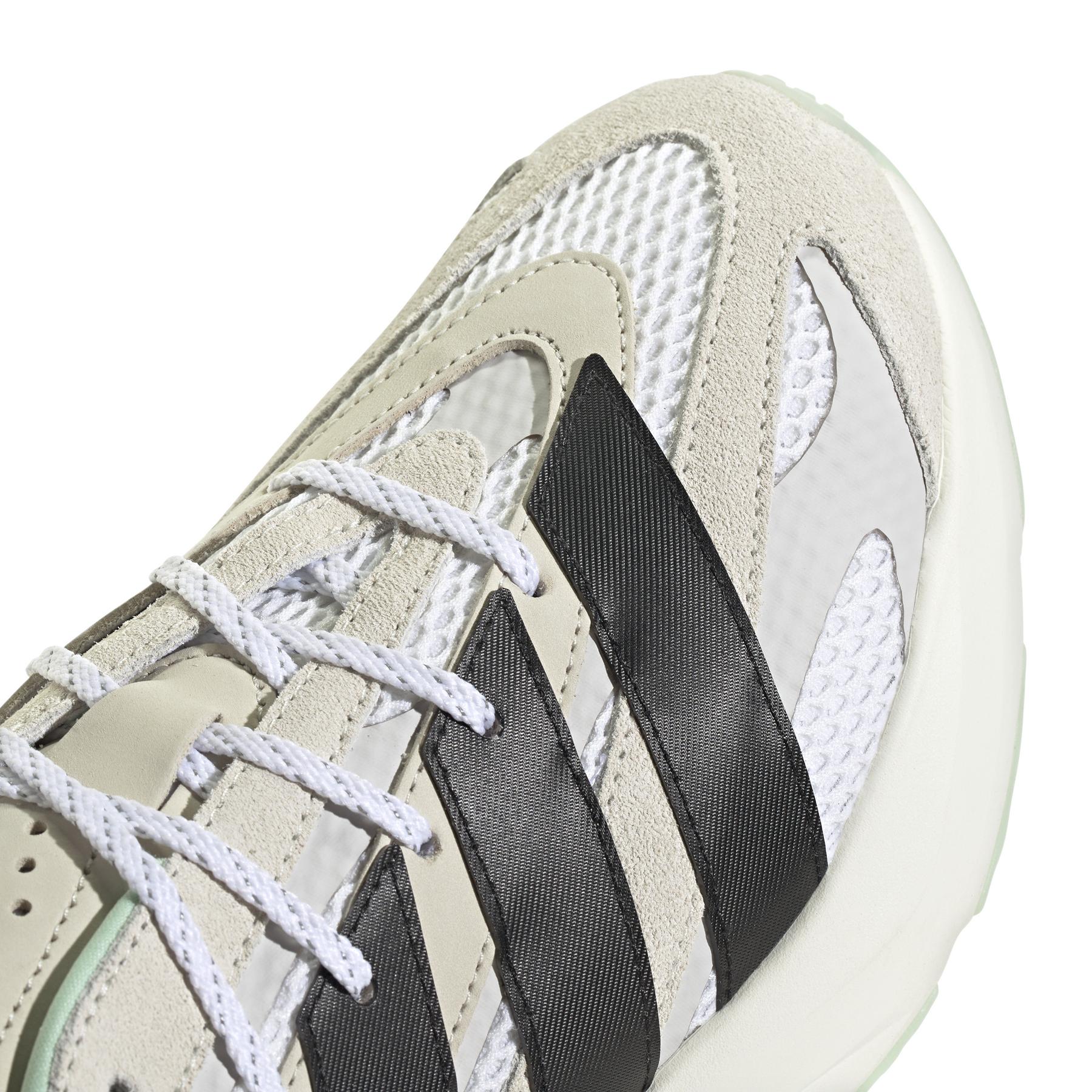 product/a/d/adidas_jp8363_8_footwear_photography_detail_view_1_white-nw091625.jpg