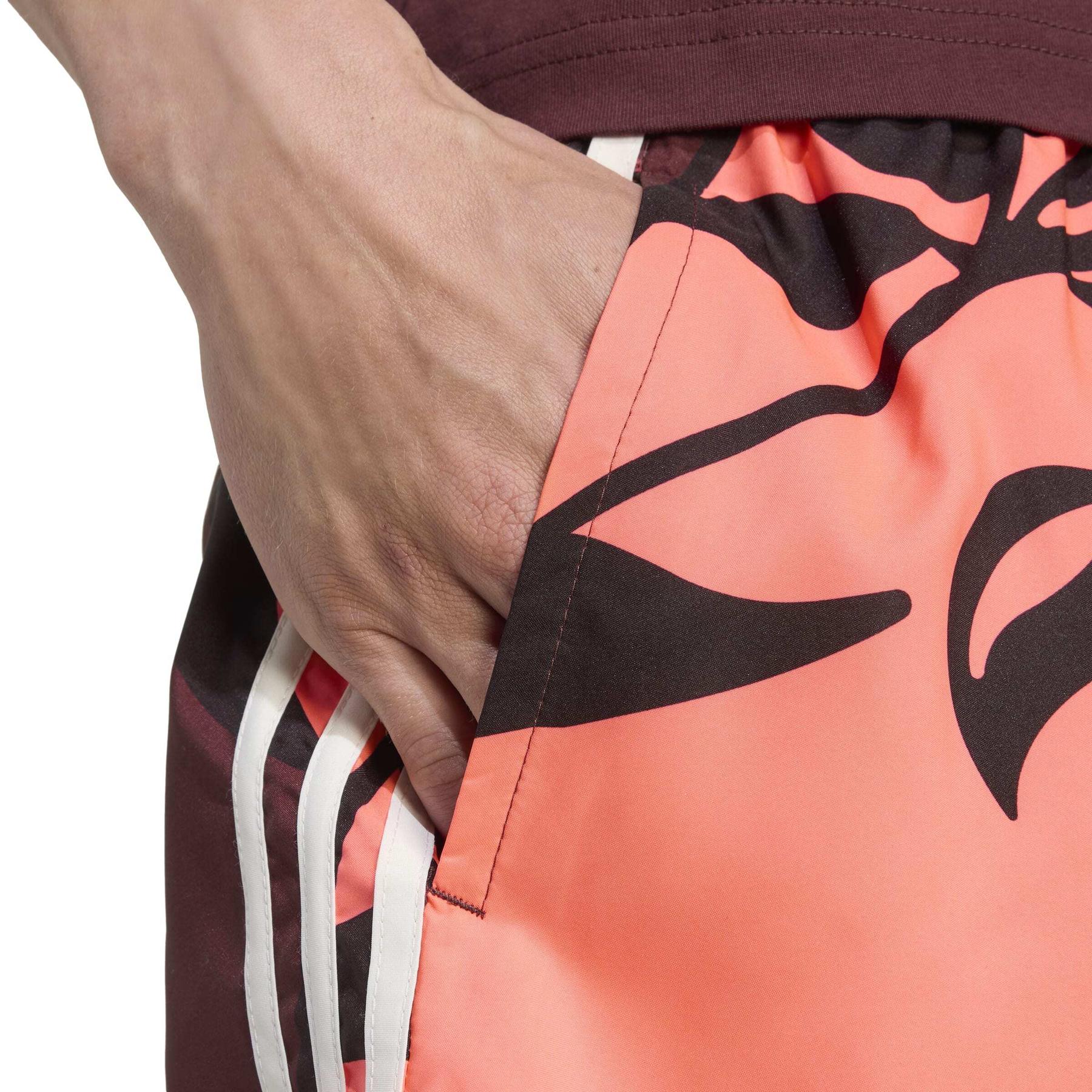 product/a/d/adidas_jx9050_7_apparel_on_model_detail_view_2_white.jpg