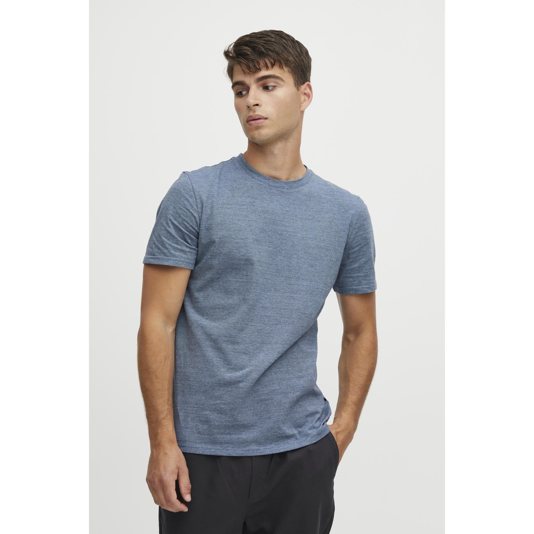 product/c/a/casual-friday_20504834-164120_4.jpg