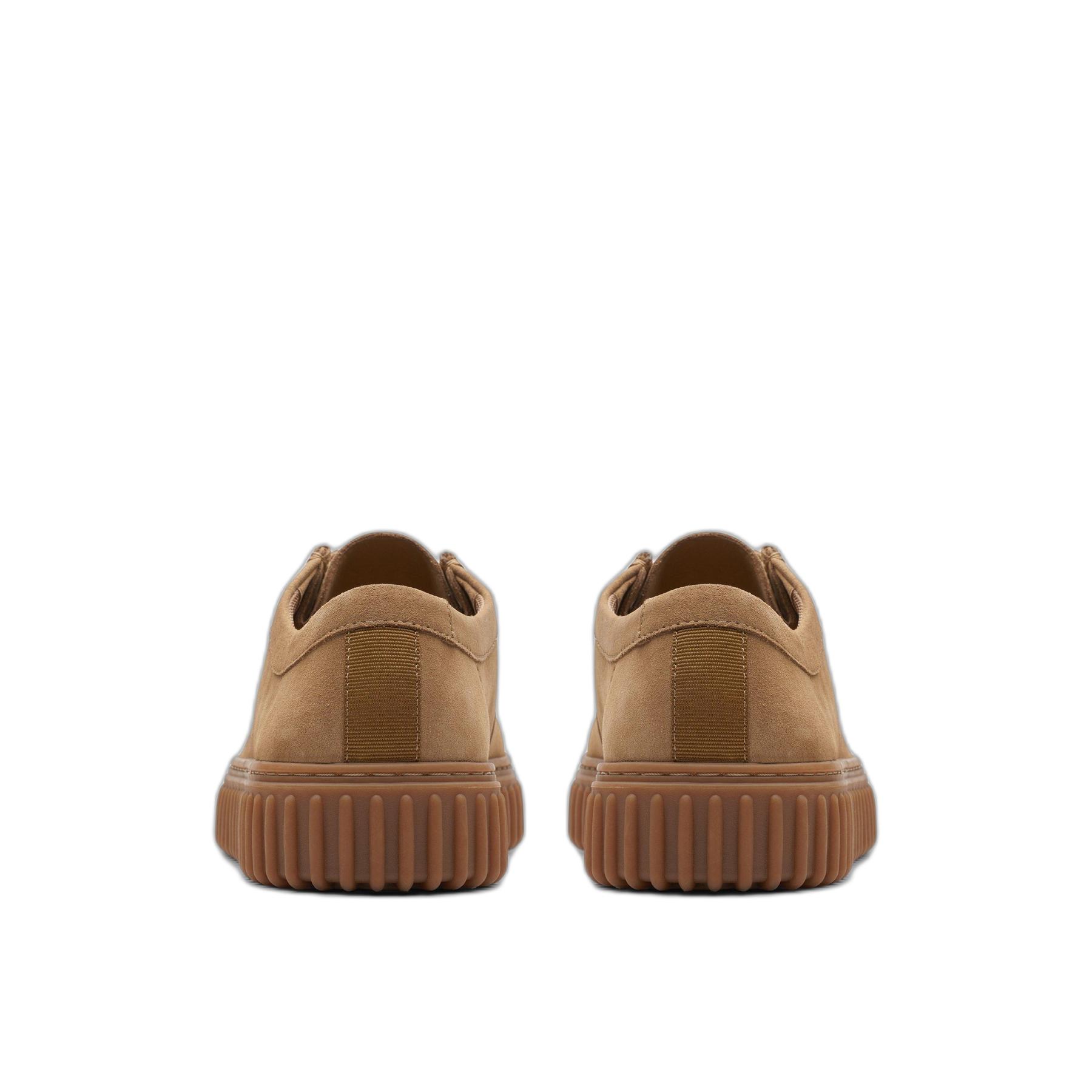 product/c/l/clarks_26173471_dark-sand-suede_5.jpg