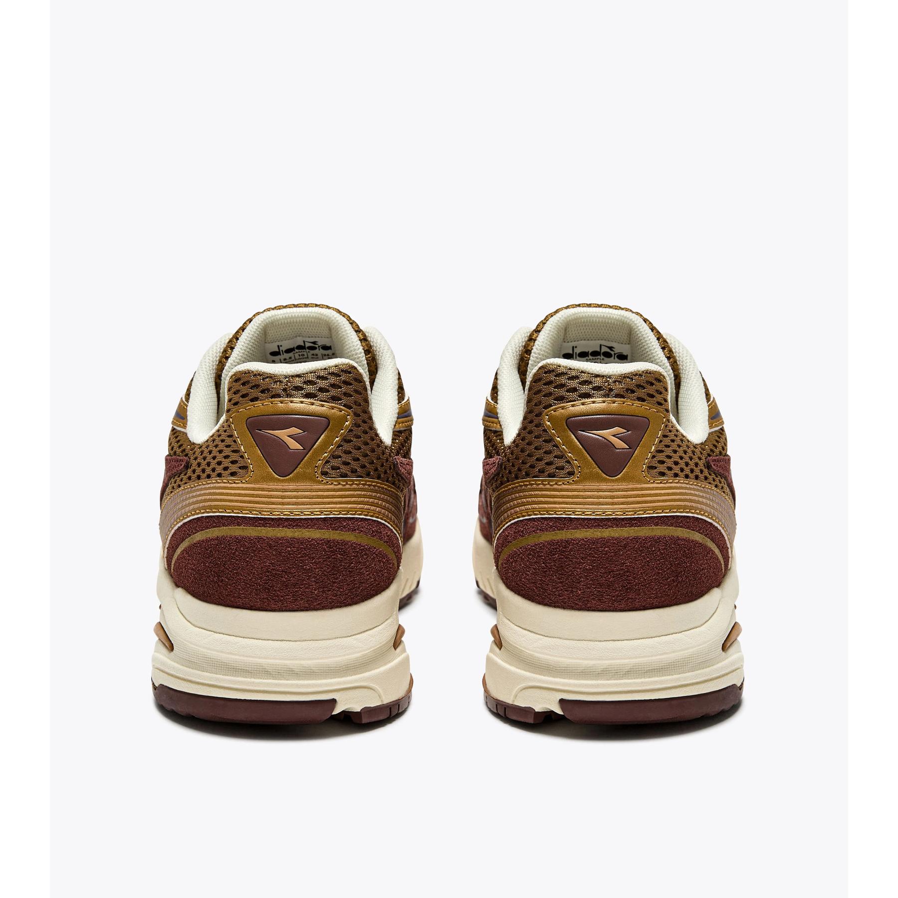 product/d/i/diadora_501.180880-30138_marron-bistre_3.jpg