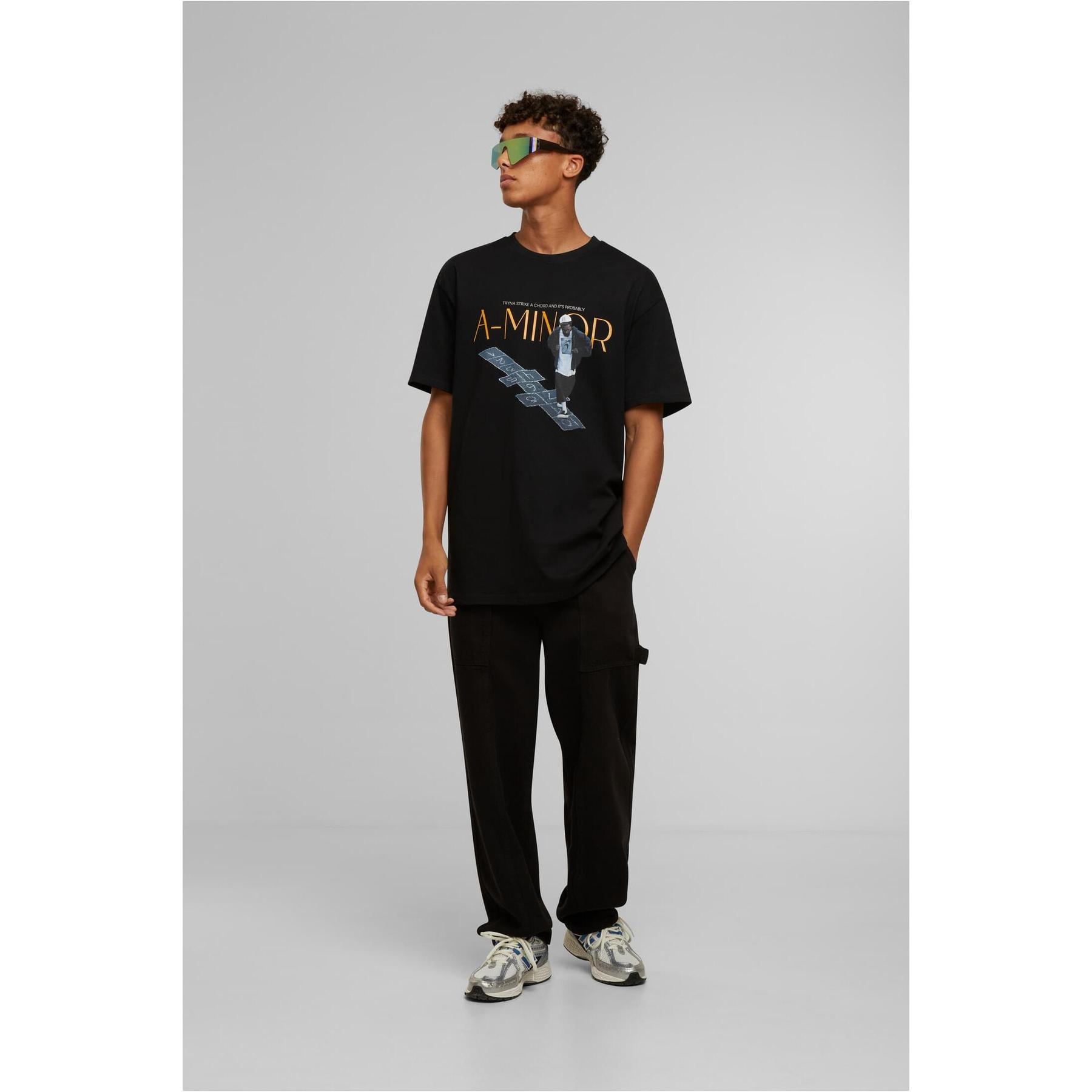 product/u/p/upscale_mt3597-00007_noir_4.jpg