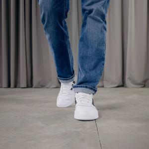 product/a/d/adidas_ih0856_15_footwear_photography_heromrktng_view_4-nw091625.jpg