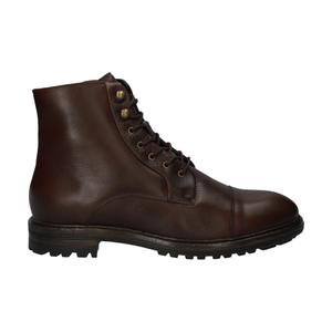 ug21-dbr-boots-blackstone-lester-dbr
