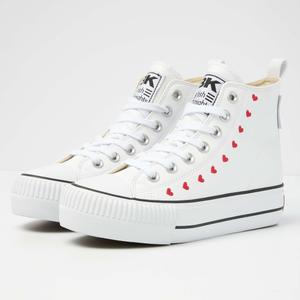 product/b/r/british-knights_b52-3708-03_white-red-hearts_3.jpg