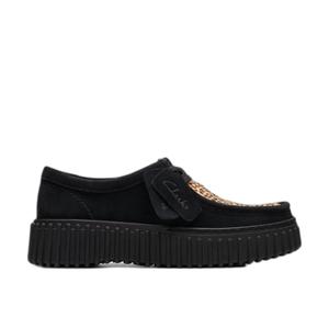26181189-women-s-boat-shoes-clarks-torhill-bee-leopard-print