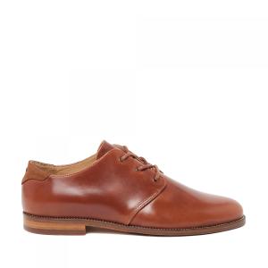 d0035301-derbie-m-moustache-alphonse-leather-pull-up-honey