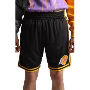 bt10256-lalblck-short-with-los-angeles-lakers-logo-black