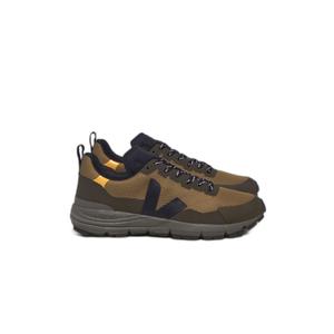 dc1803547-trainers-veja-dekkan-tent-black-ouro